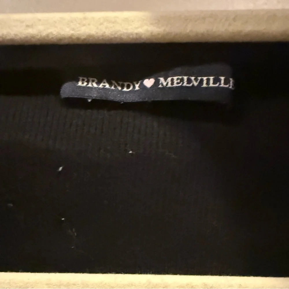 Brandy Melville Black Long Sleeve Top - Picture 3 of 3
